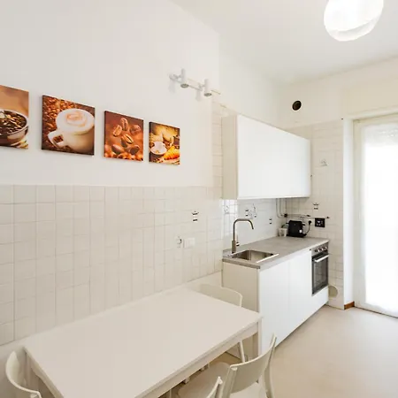 Letizia5 Sweet And Cozy Apartament Mediolan