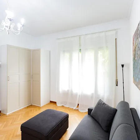 Letizia5 Sweet And Cozy Mediolan